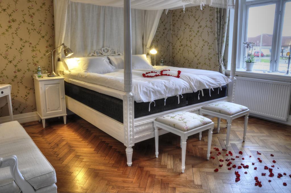 Annas Hotell Крістіанстад Екстер'єр фото